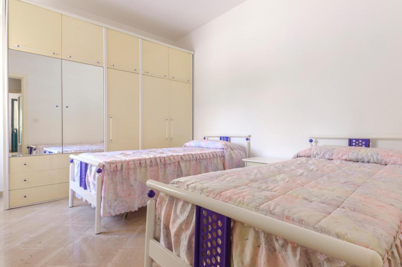 Villa Laura Каровиньо Екстериор снимка